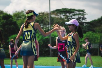 centaurs netball high five