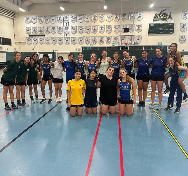 Fabulous turnout for this evening's Opens training #centaursnetball 🤗 nice to see you all after the break

 #netball #netballfamily #netballtraining #singaporelife #netballteam #netballers